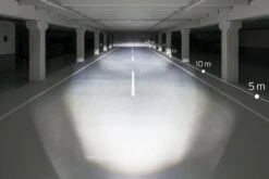 Bumm Lumotec IQ-X Sensor Plus Mit Tagfahrlicht Schwarz -Bieg Lampe Scheinwerfer Bumm Lumotec IQ X T Sensor Plus schwarz 164RTSNDI 01 070 20667 4006021010253d